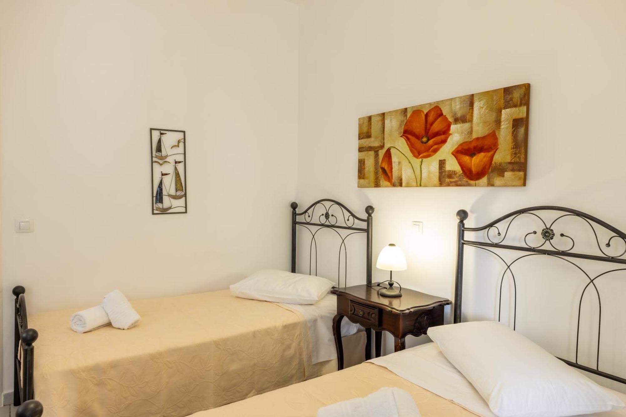Platis Gialos  Pension Ageliki Sifnos المظهر الخارجي الصورة