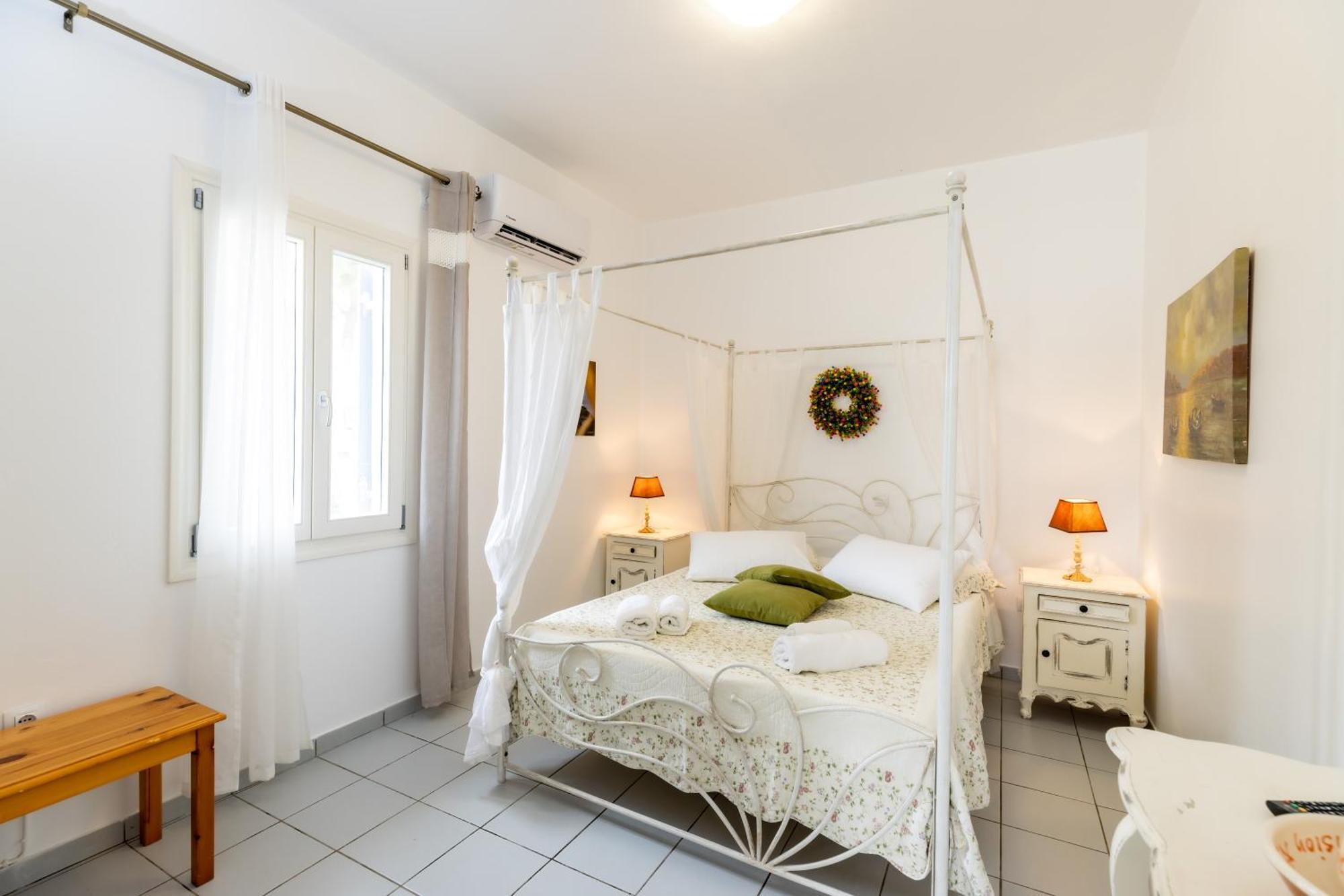 Platis Gialos  Pension Ageliki Sifnos المظهر الخارجي الصورة