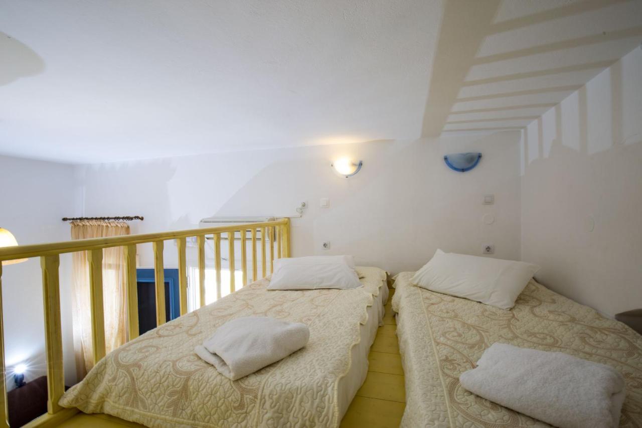 Platis Gialos  Pension Ageliki Sifnos المظهر الخارجي الصورة