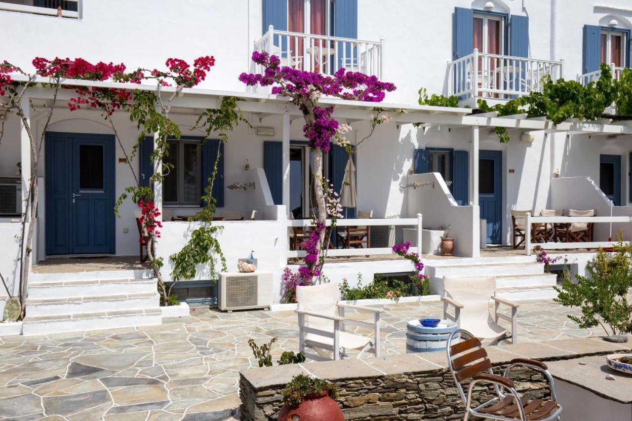 Platis Gialos  Pension Ageliki Sifnos المظهر الخارجي الصورة