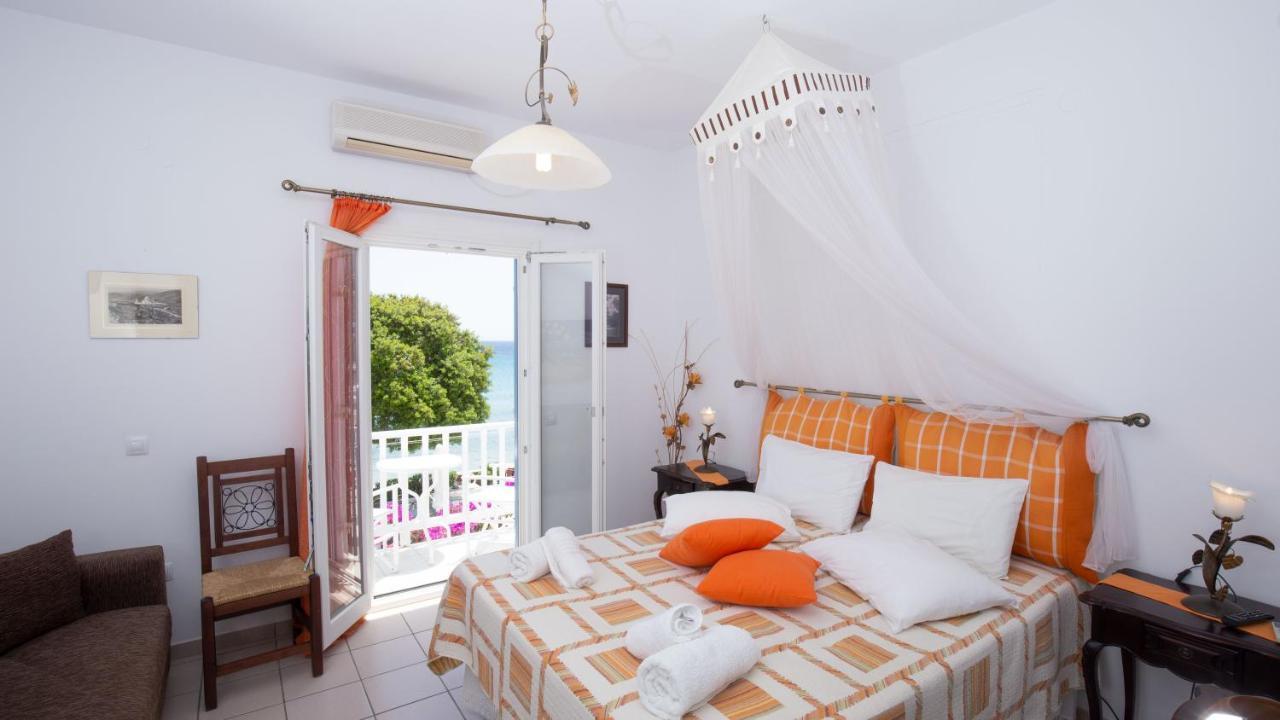 Platis Gialos  Pension Ageliki Sifnos المظهر الخارجي الصورة